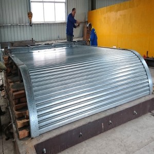 Flat horizontal steel fire shutter door