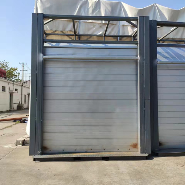 Blast resistance  roller door